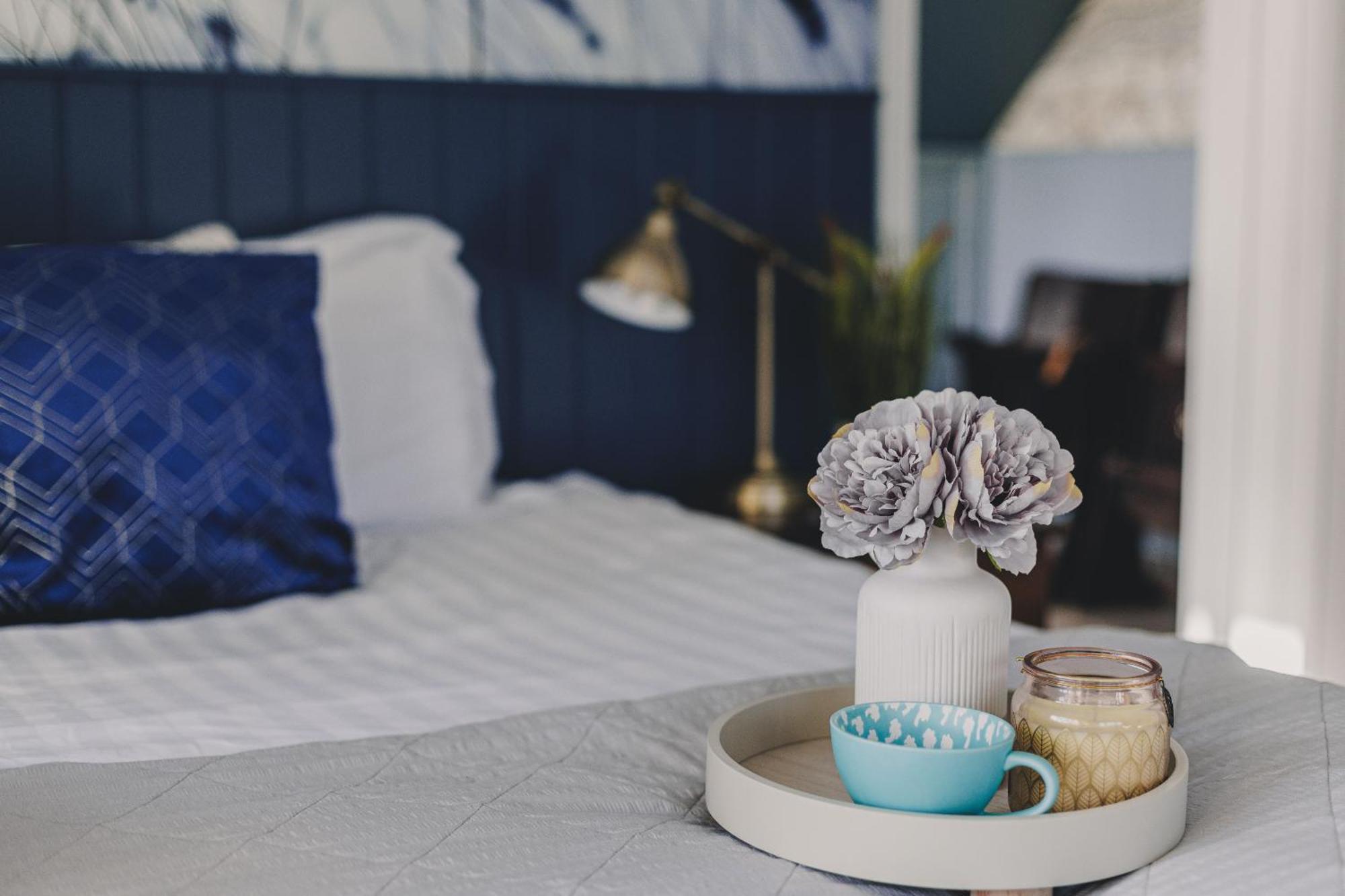 The Curlews - Waterside, Boutique With 360 Views And Hydropool *