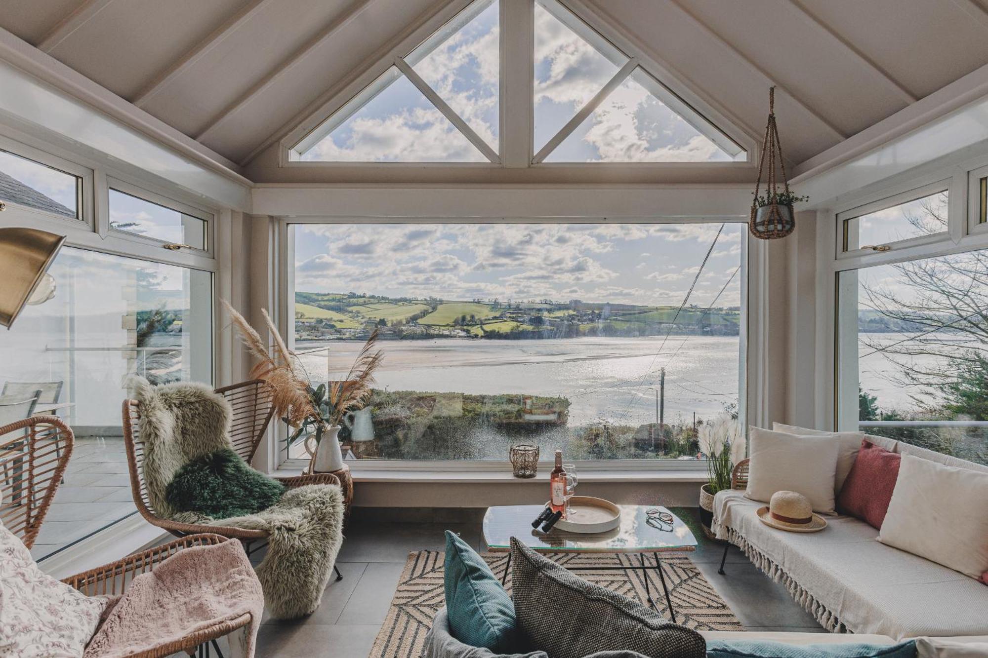 The Curlews - Waterside, Boutique With 360 Views And Hydropool *